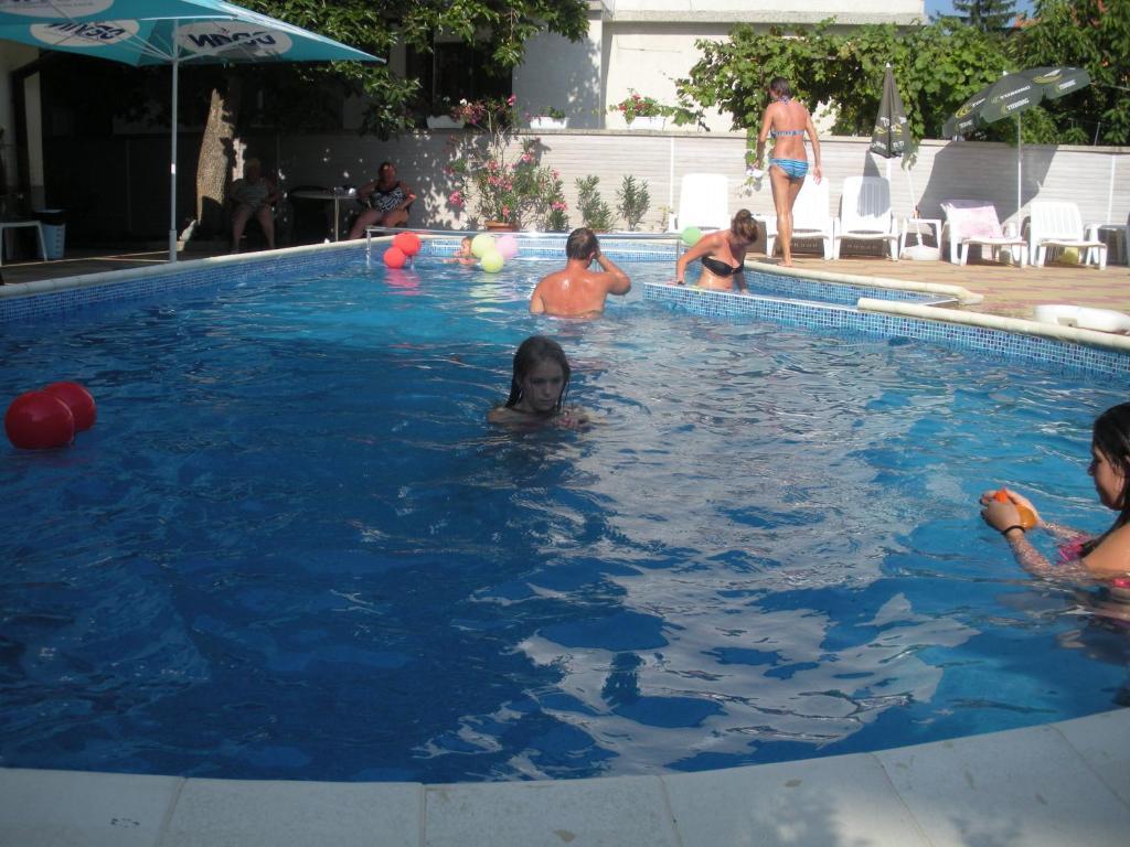 Peshev Family Hotel نيسيبار المظهر الخارجي الصورة